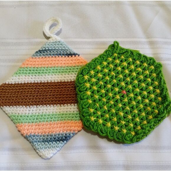 Handmade pot holders - Picture 1 of 8